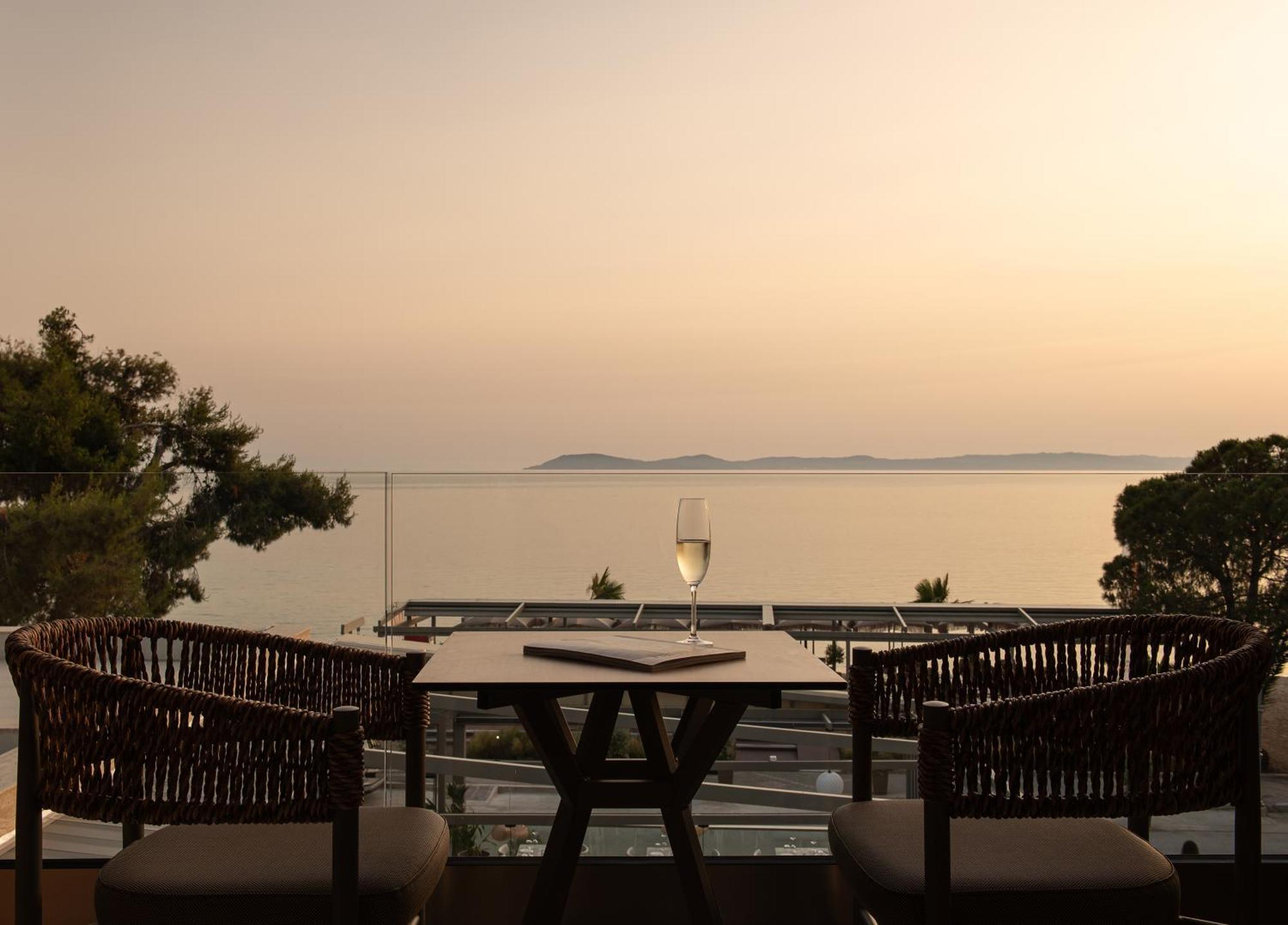 Oniro Boutique Hotel โตโรนี ภายนอก รูปภาพ